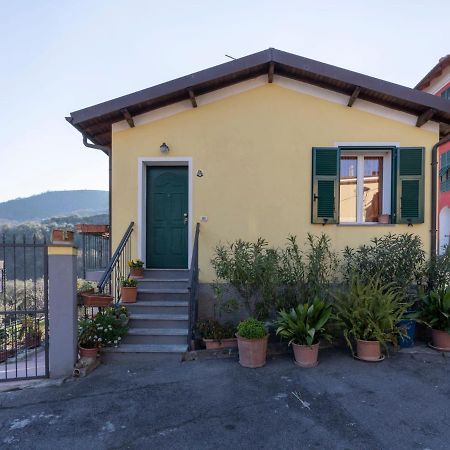 Holiday Home Lory House By Interhome Villa Viani Buitenkant foto